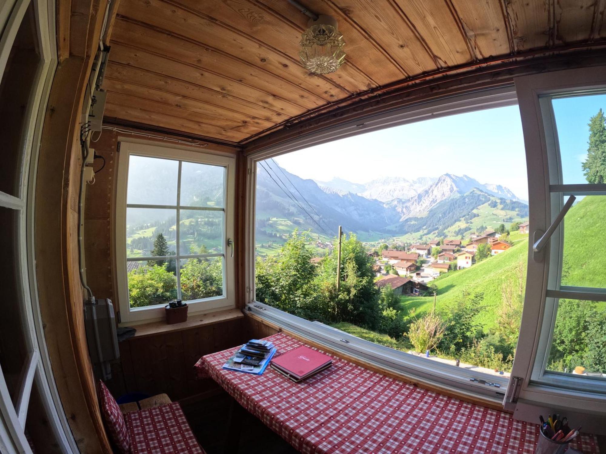 Chalet Sonnenheim Mit Atemberaubender Aussicht Adelboden Exterior foto